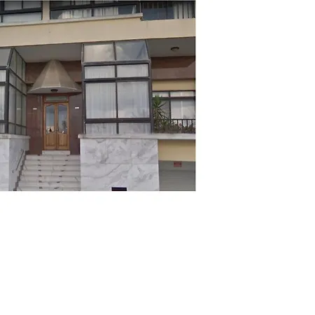 Large Seafront 3 Bedroom In The Heart Of - Mmai1-2 *