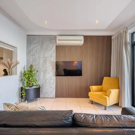 Large Seafront 3 Bedroom In The Heart Of - Mmai1-2 *