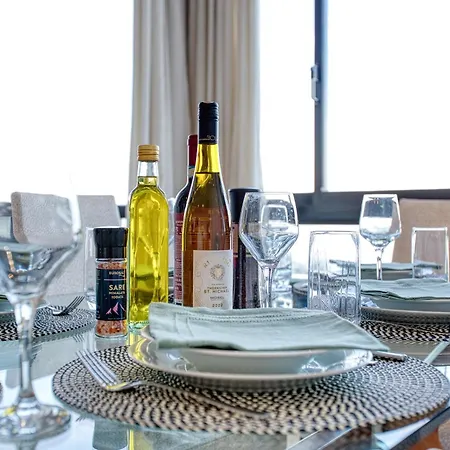 Large Seafront 3 Bedroom In The Heart Of - Mmai1-2 Apartament Sliema