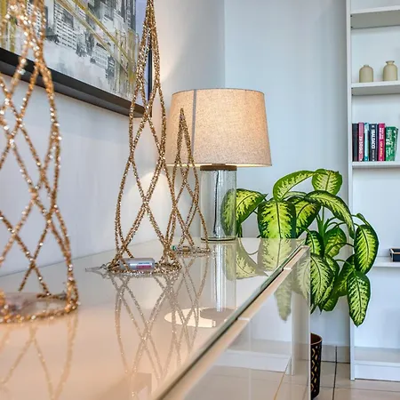 Large Seafront 3 Bedroom In The Heart Of - Mmai1-2 Apartament *