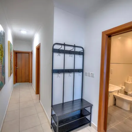 Large Seafront 3 Bedroom In The Heart Of - Mmai1-2 Apartment *