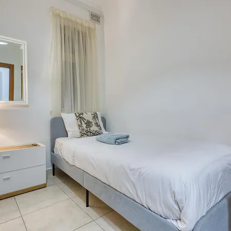 Large Seafront 3 Bedroom In The Heart Of - Mmai1-2 Apartament Sliema