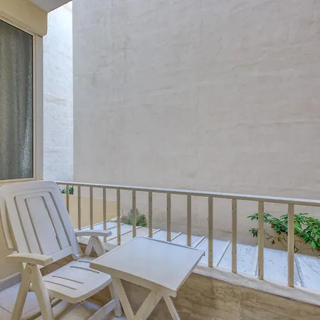 Daire Large Seafront 3 Bedroom In The Heart Of - Mmai1-2 *