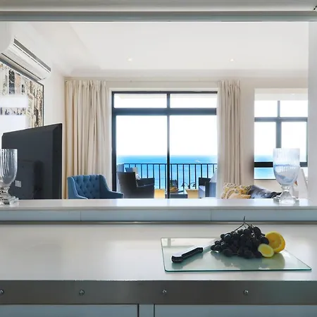 Large Seafront 3 Bedroom In The Heart Of - Mmai1-2 Lejlighed *