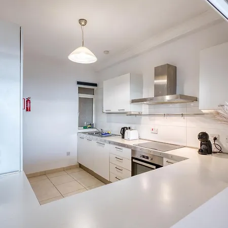 Large Seafront 3 Bedroom In The Heart Of - Mmai1-2 * Sliema