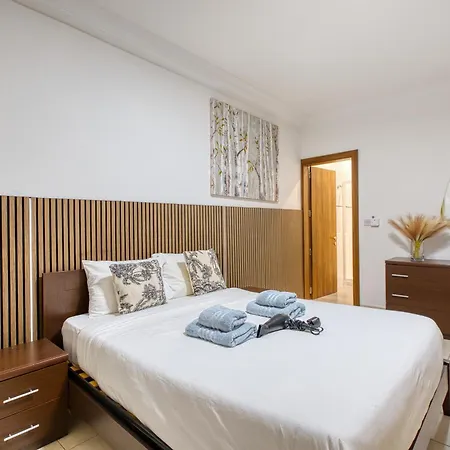 Large Seafront 3 Bedroom In The Heart Of - Mmai1-2